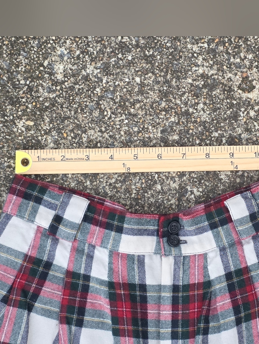 Vintage Wool Plaid Pleated Shorts Womens 10 Tartan High Waist Preppy Golf - Picture 9 of 15